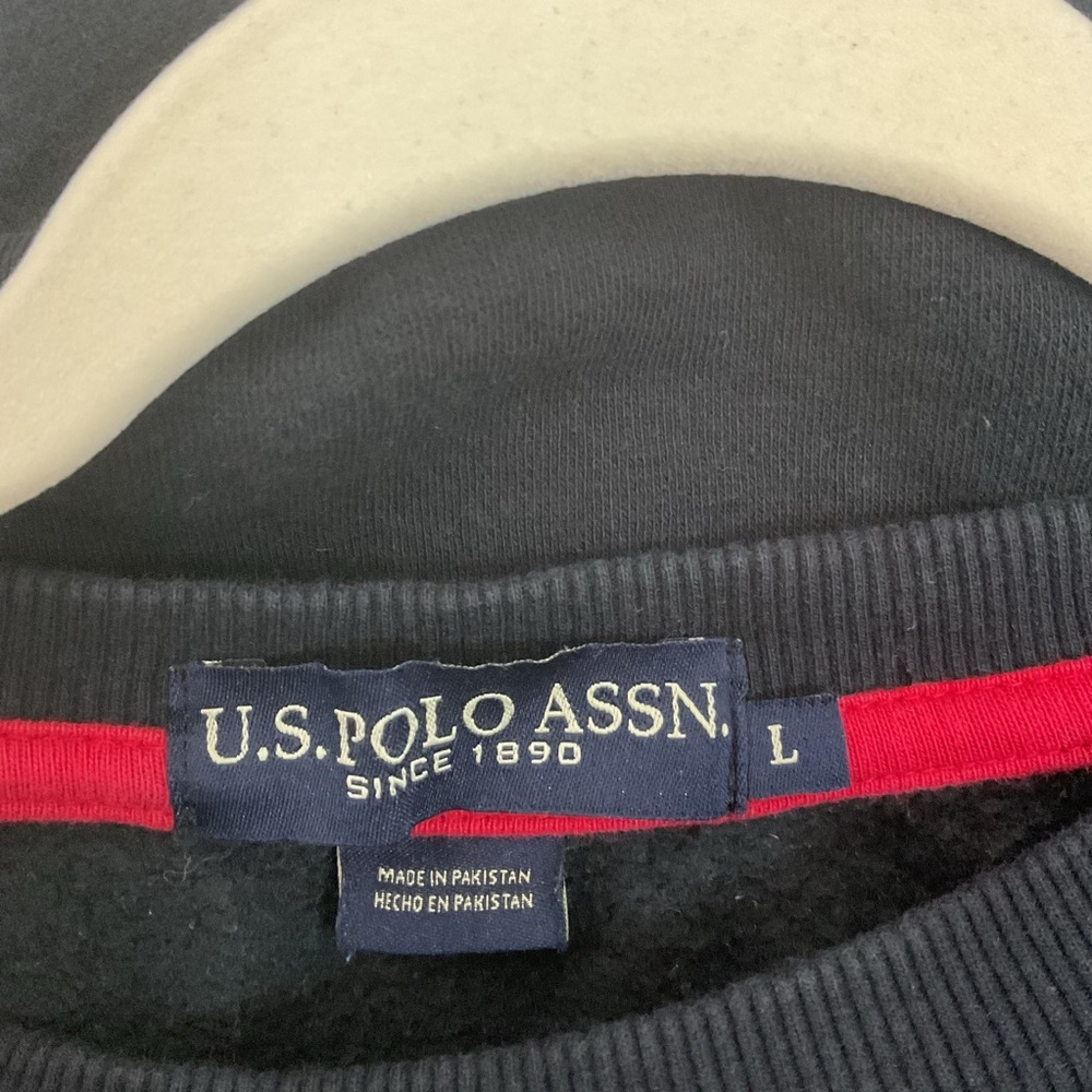 U.S. Polo Assn. Men's Black Crewneck Sweater - Picture 3 of 4